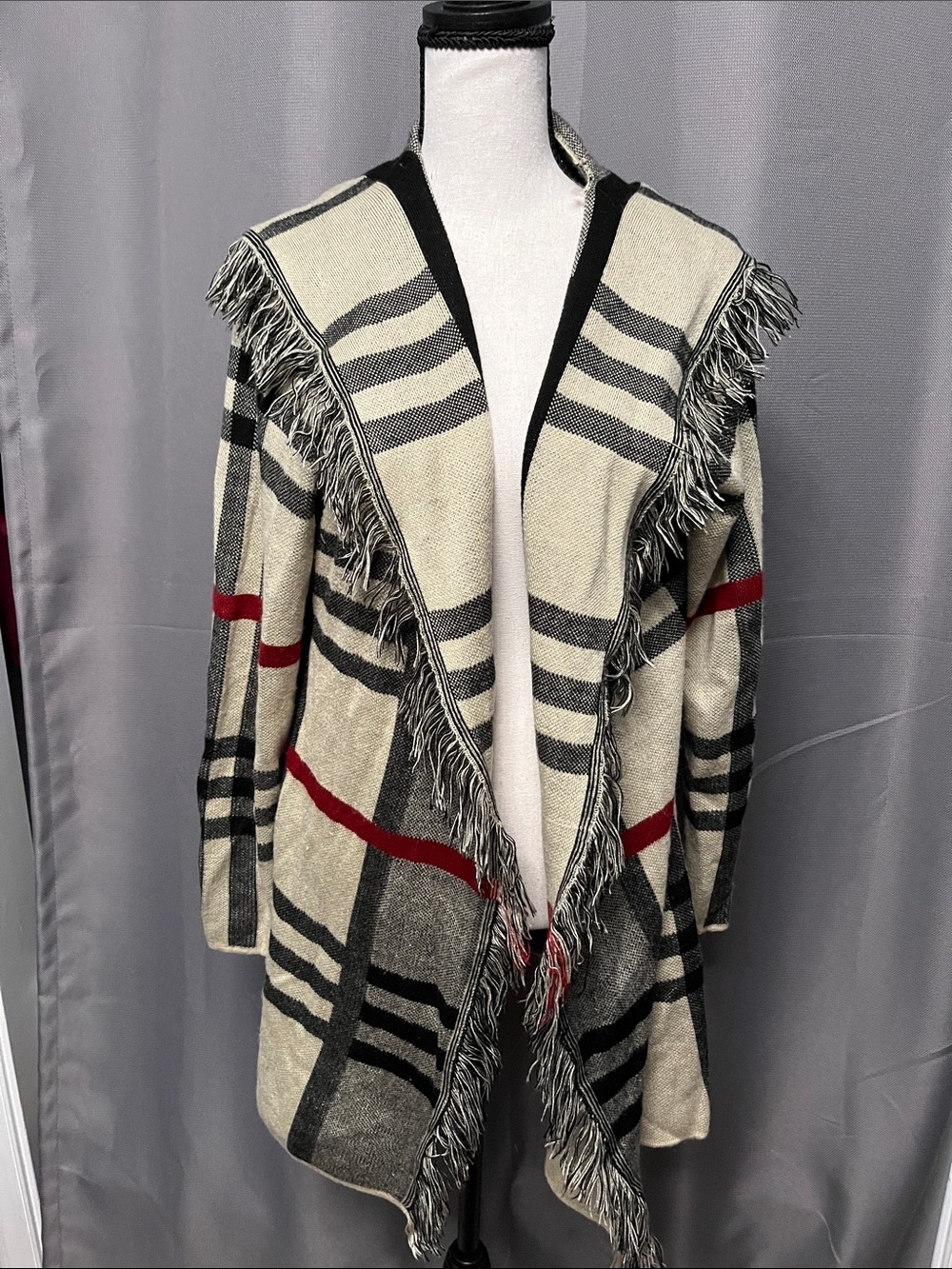 CHARLIE B Cream, Black & Red Plaid Fringe-Trim Open Cardigan